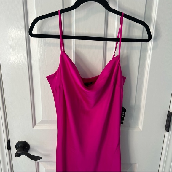 Express cowl neck pink maxi dress w/ slit and adjustable straps. SIZE small - Picture 7 of 7